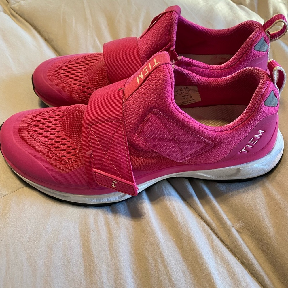 women’s TIEM Hot Pink SlipStream Clip In Cycling Sneaker Cleat size 8